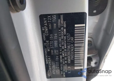 2021 Hyundai Venue Sel z USA, uszkodzony, nr VIN KMHRC8A35MU119257